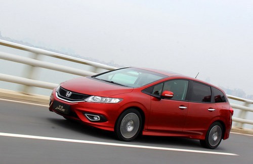 一部好車，一段精彩人生！