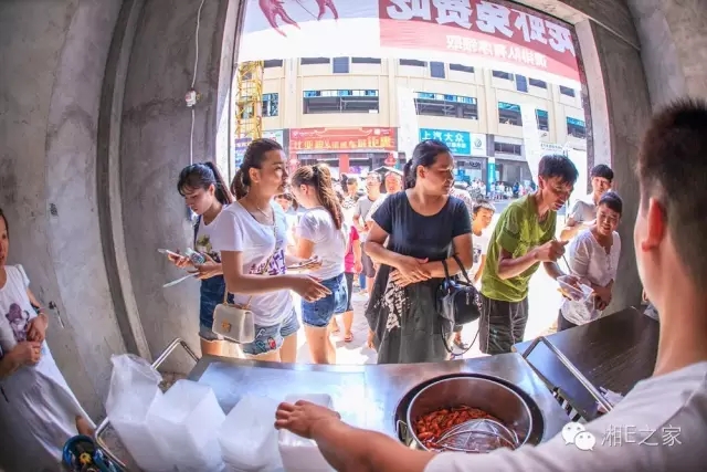 天嬌汽車文化節(jié)-一個(gè)可以吃喝玩樂(lè)的汽車節(jié)！