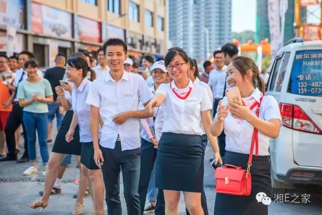 天嬌汽車文化節(jié)-一個(gè)可以吃喝玩樂(lè)的汽車節(jié)！