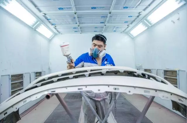 驚天秘聞: 開車去4S店做保養(yǎng)要花多少錢？