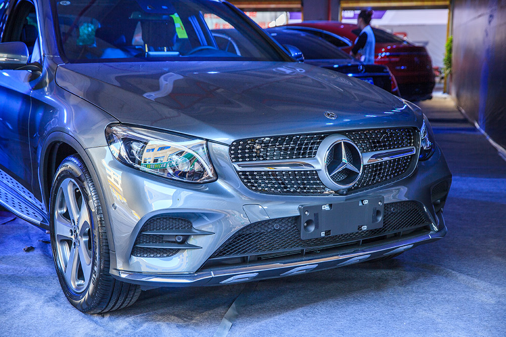 【車(chē)展第一天】遇到那個(gè)TA，放棄蘋(píng)果8......