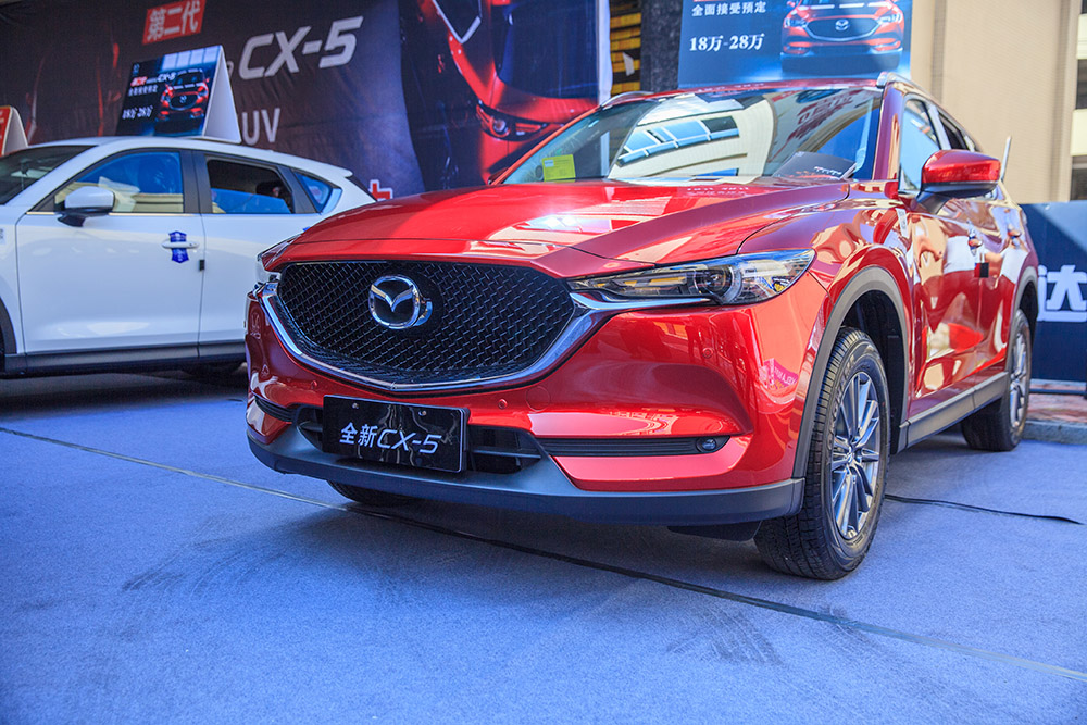 【車(chē)展第一天】遇到那個(gè)TA，放棄蘋(píng)果8......