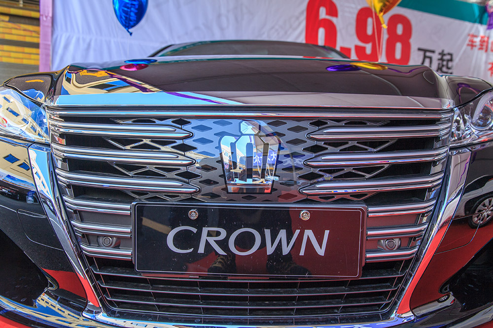 【車(chē)展第一天】遇到那個(gè)TA，放棄蘋(píng)果8......