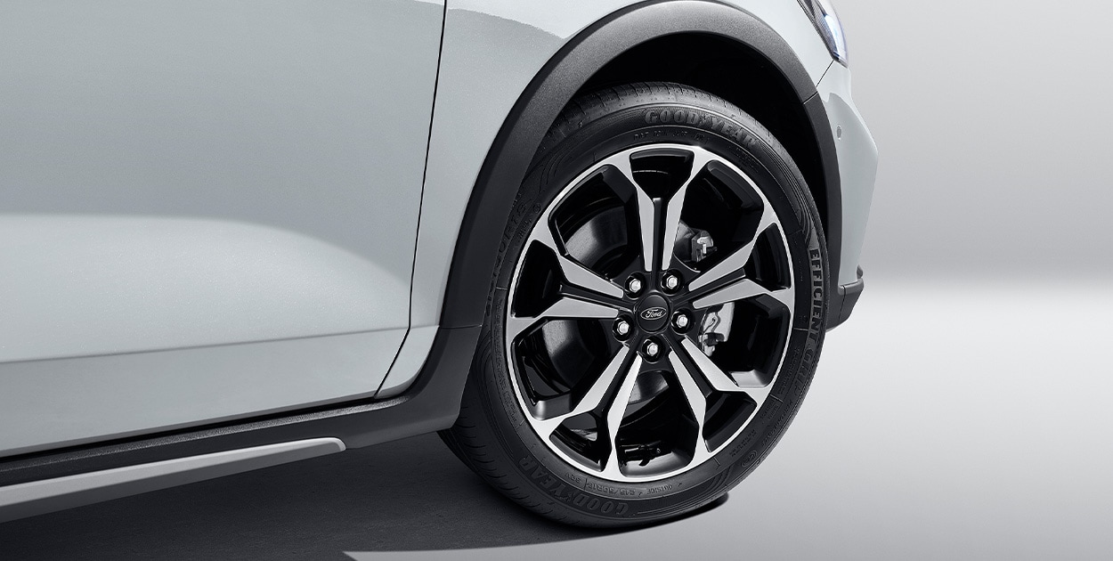 全新?？怂笰CTIVE - 城市新銳SUV 銳意登場