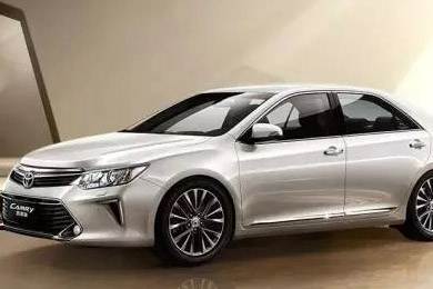 全新凱美瑞十周年紀(jì)念版榮耀上市,現(xiàn)接受預(yù)定！