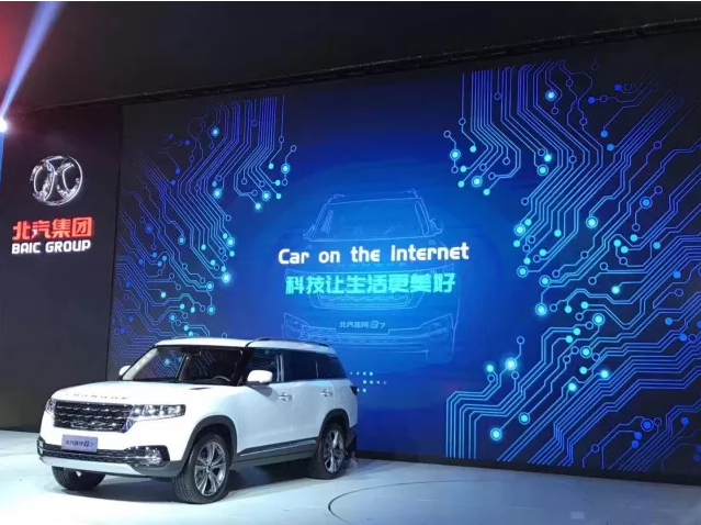 男同胞們，當女同事上班不再化妝時，你要小心了…嘿嘿嘿