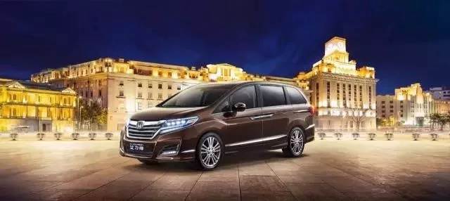 紳士的出行需求，這臺車滿足你