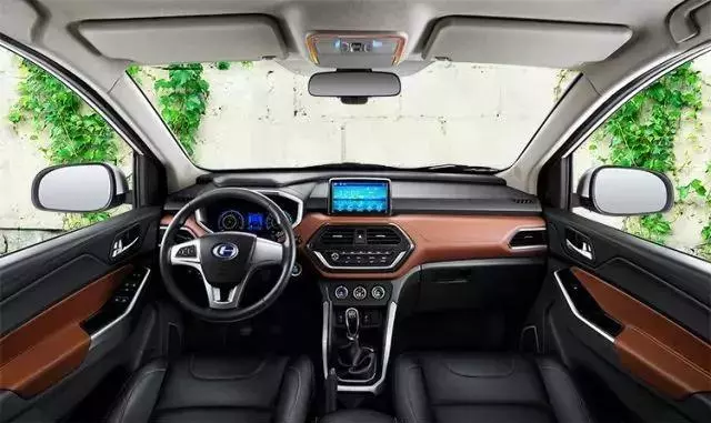 天氣漸涼，特殊天氣行車你要注意這些