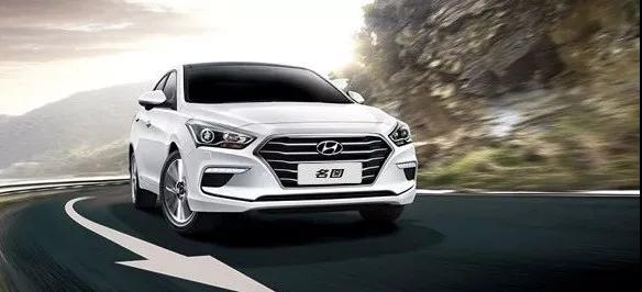 【愛車保養(yǎng)】下雨=洗車？！錯！雨水毀車知多少！