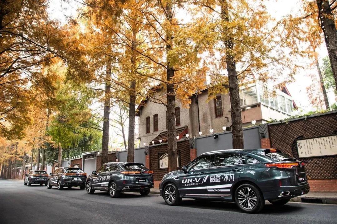 媒體視角 | 為什么街上的汽車總是那幾個顏色？