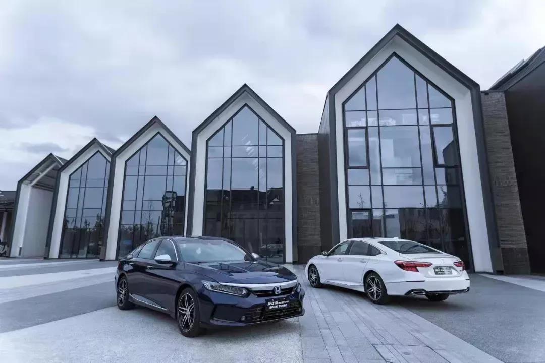 媒體視角 | 如果說“內(nèi)涵，永不過時”，英仕派當(dāng)是最佳之選