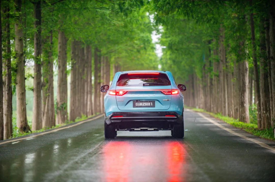 試駕路上的這些美景，我不允許你沒(méi)看到！