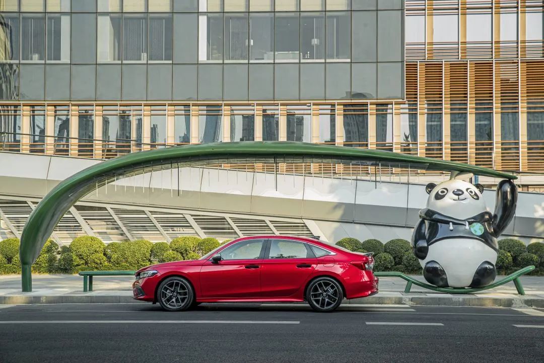 馭見成都，先“試”為快！